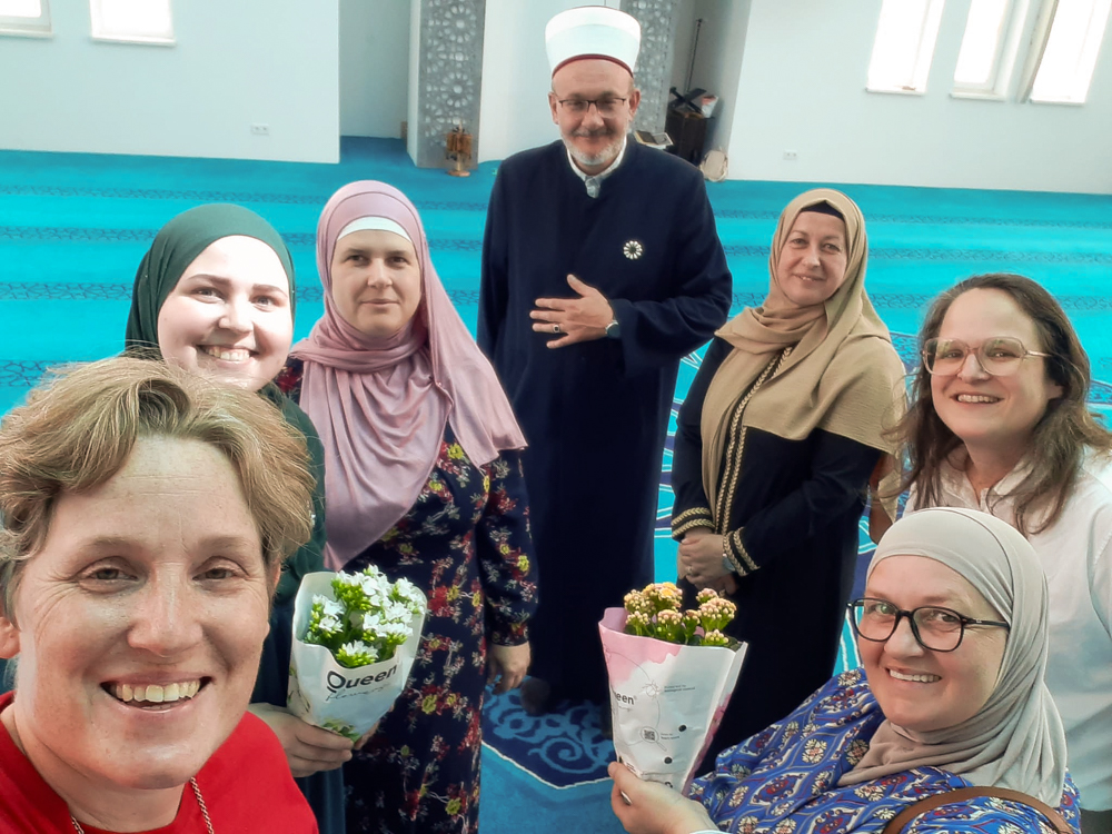 Don Bosco Schulen, Vöcklabruck / FMA AUG Besuch der Moschee - Religionsunterricht