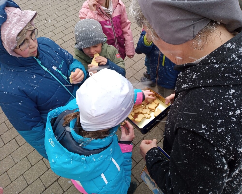 Als Snack gab es diesmal Osterhasenplätzchen!